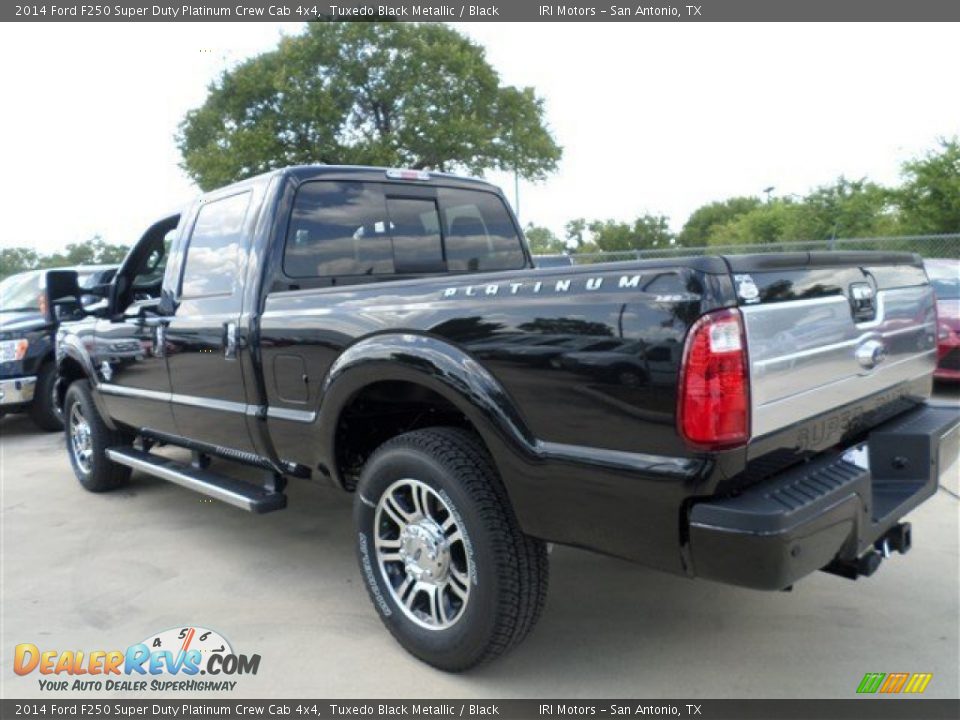 2014 Ford F250 Super Duty Platinum Crew Cab 4x4 Tuxedo Black Metallic / Black Photo #3