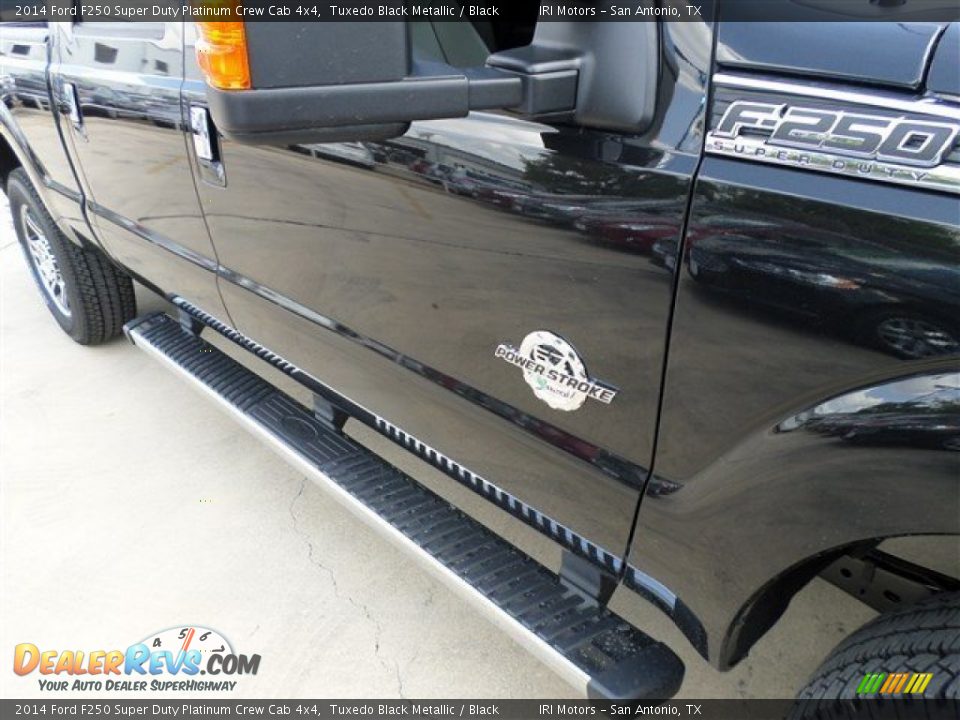2014 Ford F250 Super Duty Platinum Crew Cab 4x4 Tuxedo Black Metallic / Black Photo #9