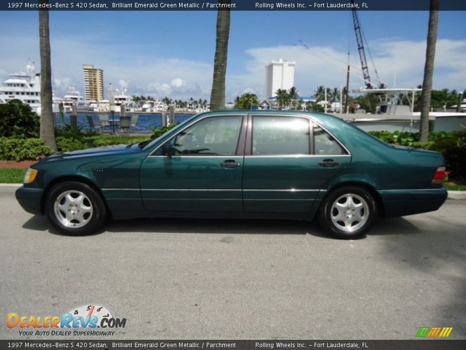 Brilliant Emerald Green Metallic 1997 Mercedes-Benz S 420 Sedan Photo #3
