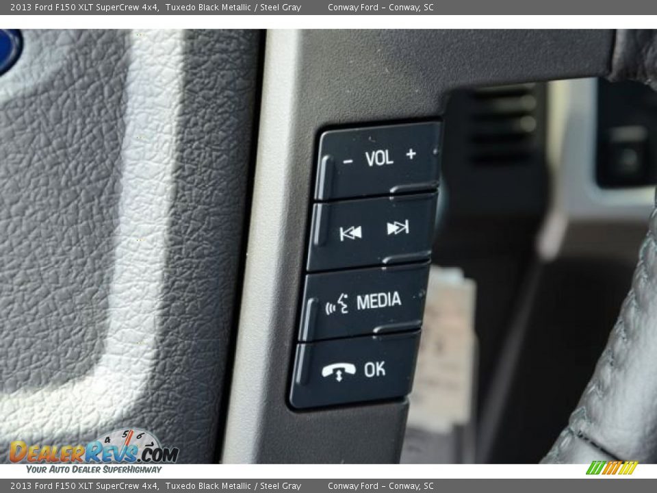 2013 Ford F150 XLT SuperCrew 4x4 Tuxedo Black Metallic / Steel Gray Photo #23
