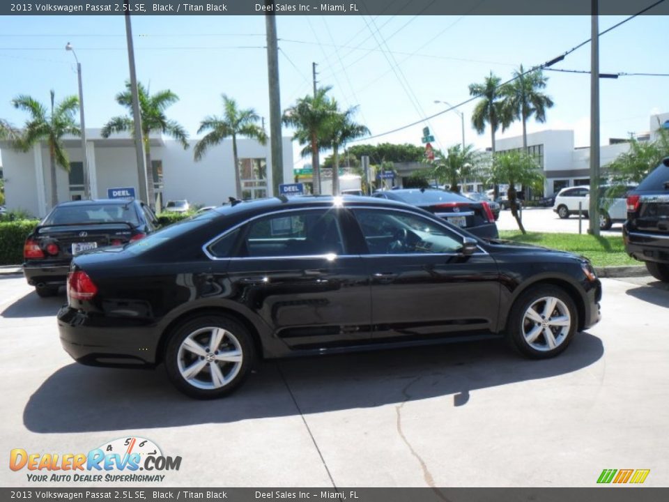 2013 Volkswagen Passat 2.5L SE Black / Titan Black Photo #6