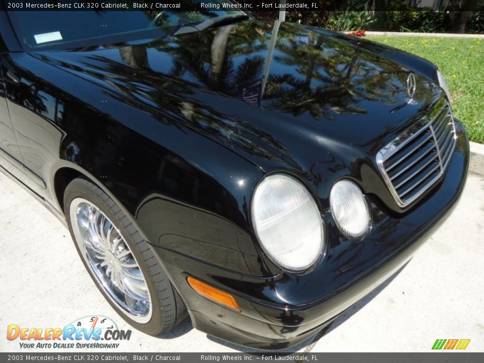 2003 Mercedes-Benz CLK 320 Cabriolet Black / Charcoal Photo #32
