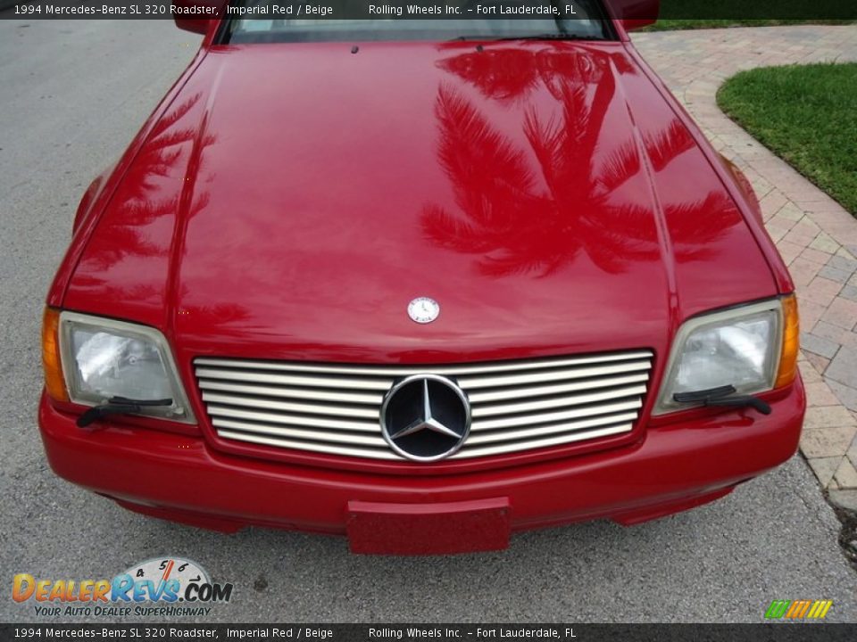 1994 Mercedes-Benz SL 320 Roadster Imperial Red / Beige Photo #11
