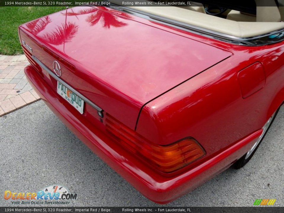 1994 Mercedes-Benz SL 320 Roadster Imperial Red / Beige Photo #26