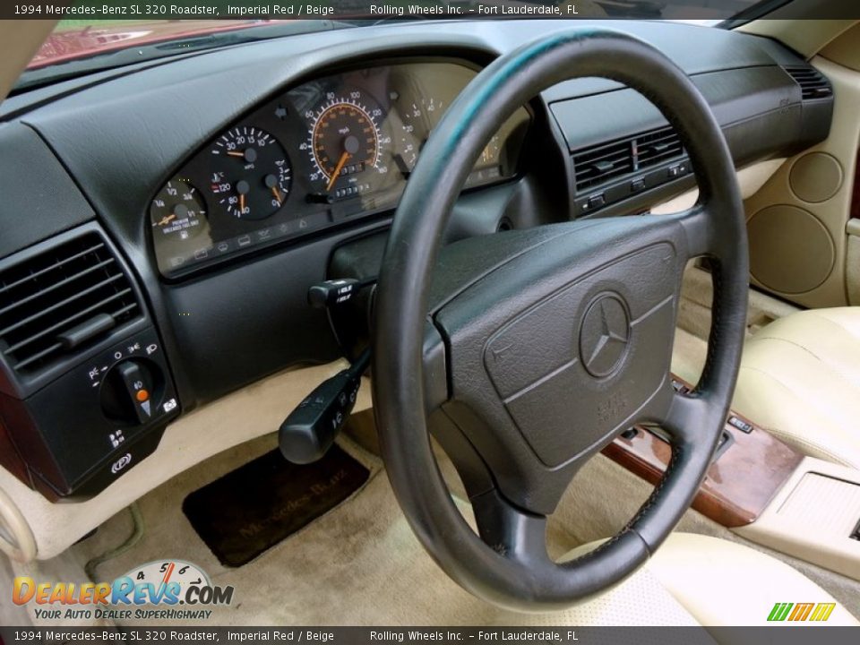 1994 Mercedes-Benz SL 320 Roadster Steering Wheel Photo #33