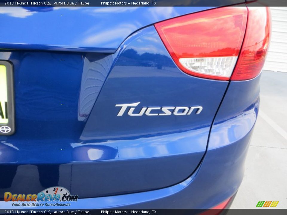 2013 Hyundai Tucson GLS Aurora Blue / Taupe Photo #7