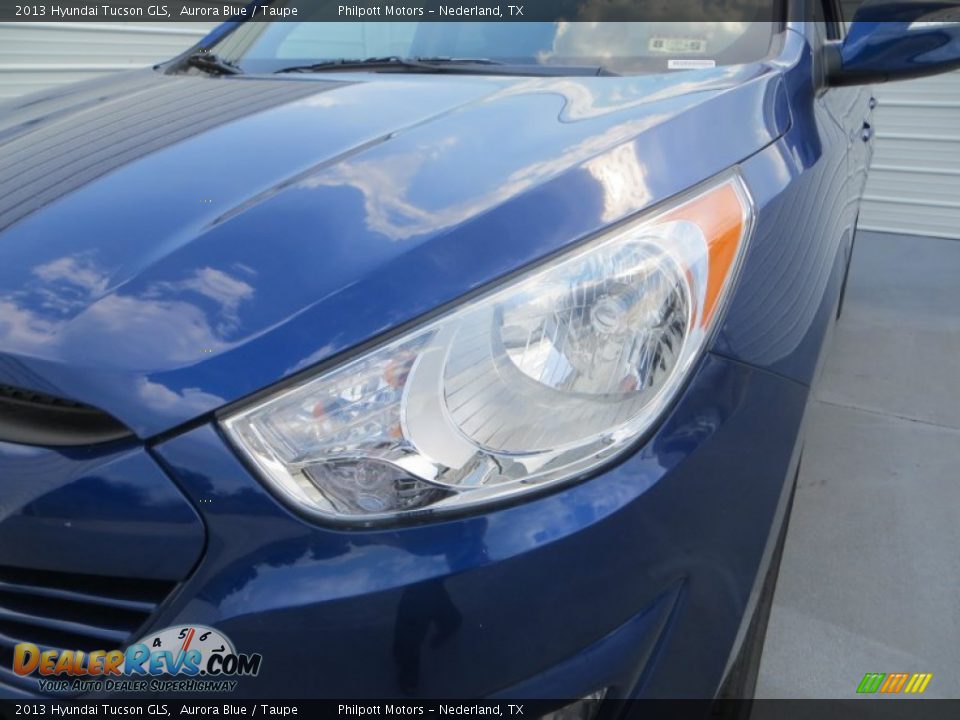 2013 Hyundai Tucson GLS Aurora Blue / Taupe Photo #11
