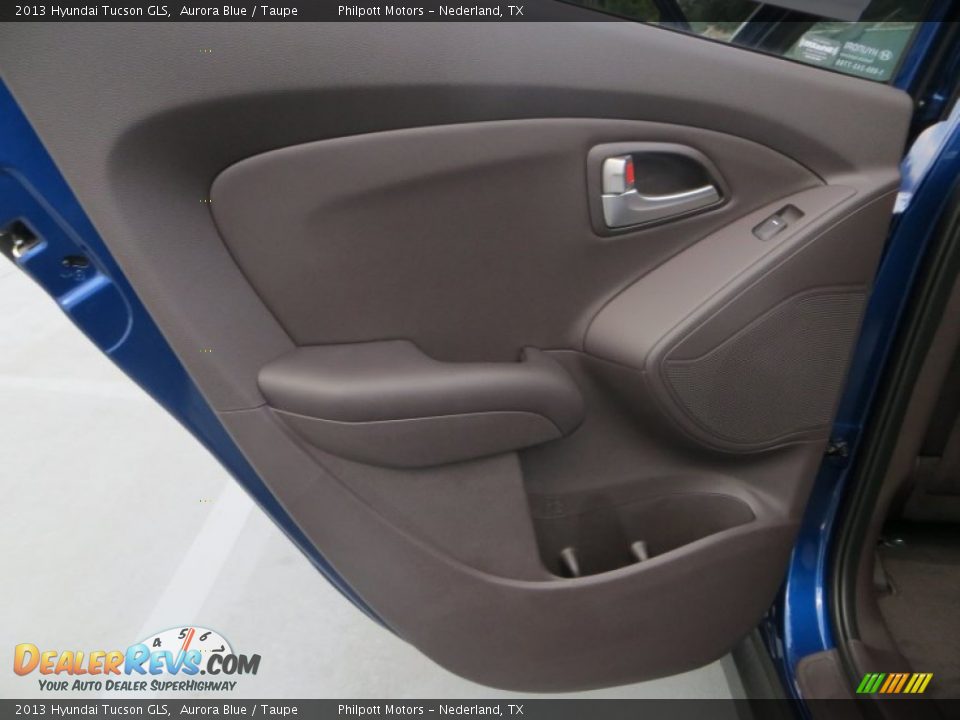 2013 Hyundai Tucson GLS Aurora Blue / Taupe Photo #18