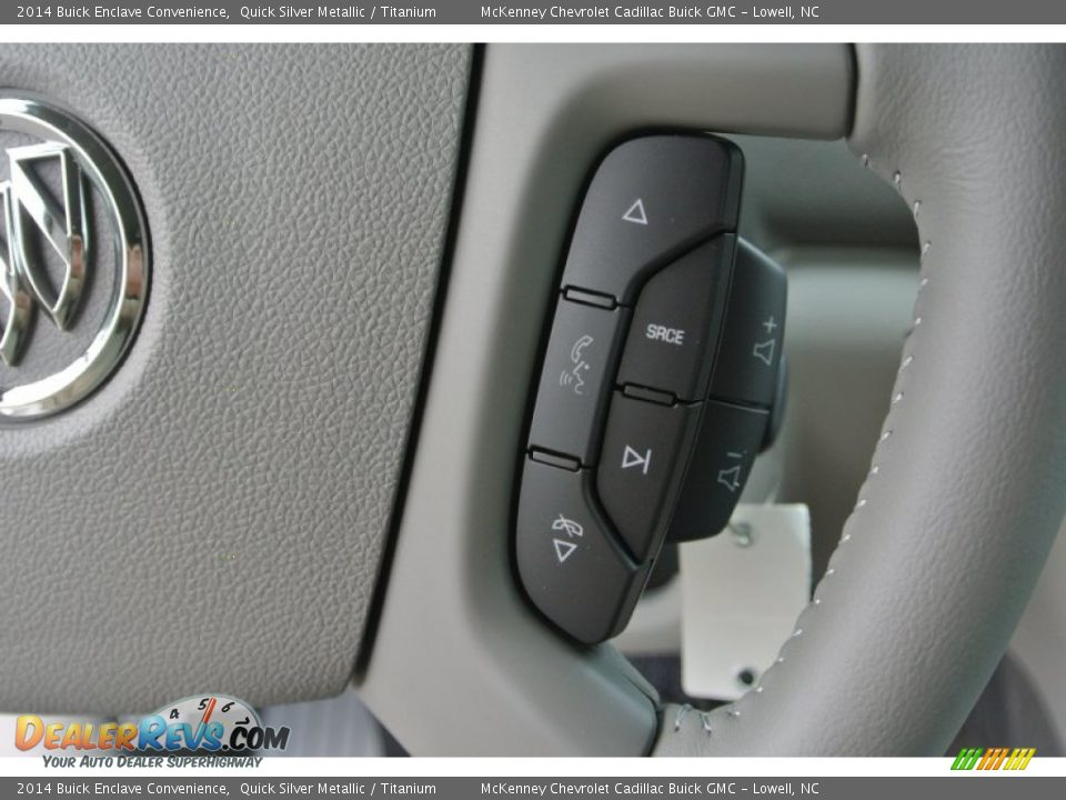 Controls of 2014 Buick Enclave Convenience Photo #13