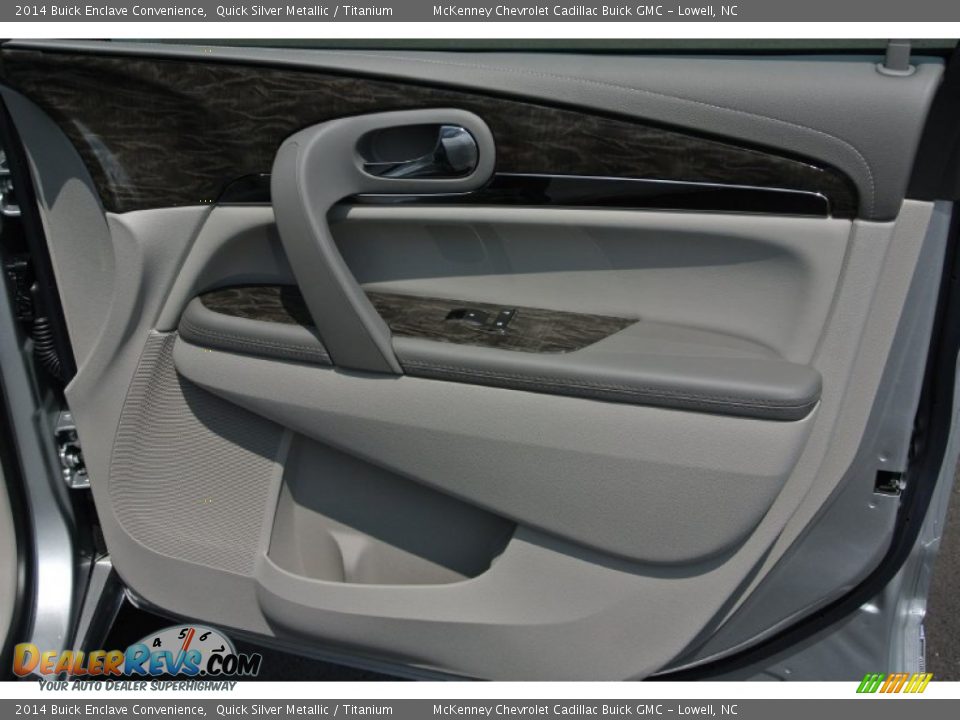 Door Panel of 2014 Buick Enclave Convenience Photo #18