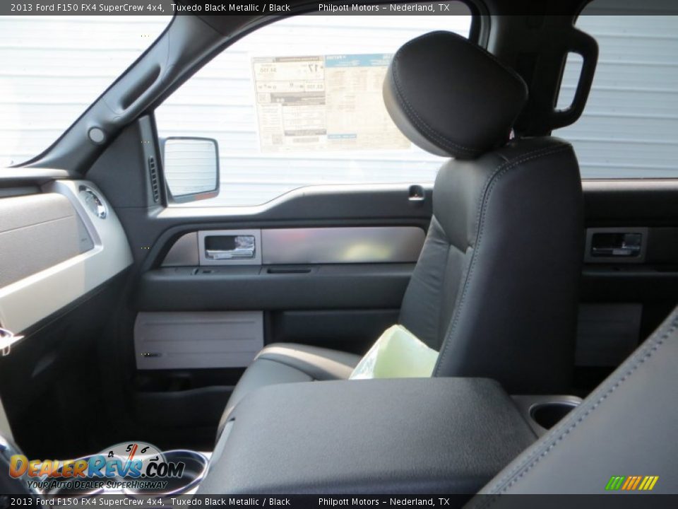 2013 Ford F150 FX4 SuperCrew 4x4 Tuxedo Black Metallic / Black Photo #16