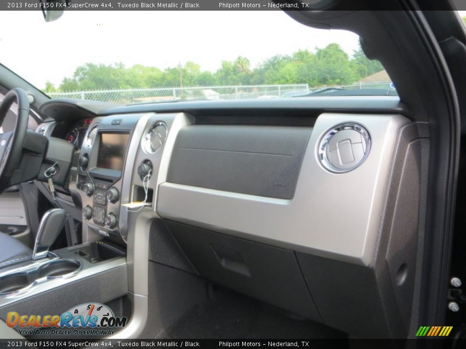 2013 Ford F150 FX4 SuperCrew 4x4 Tuxedo Black Metallic / Black Photo #19