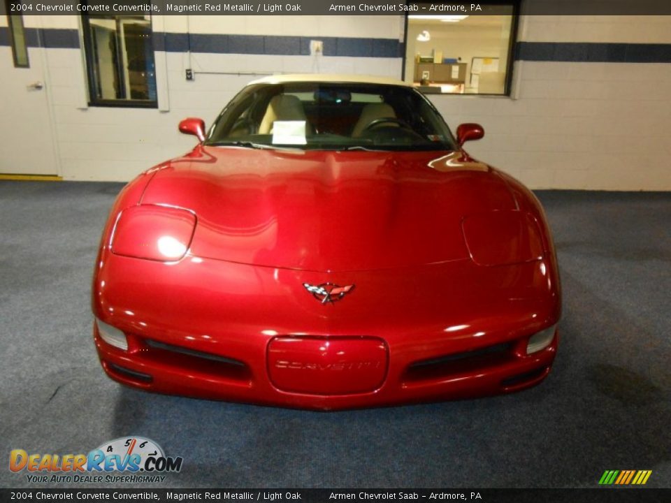 2004 Chevrolet Corvette Convertible Magnetic Red Metallic / Light Oak Photo #2