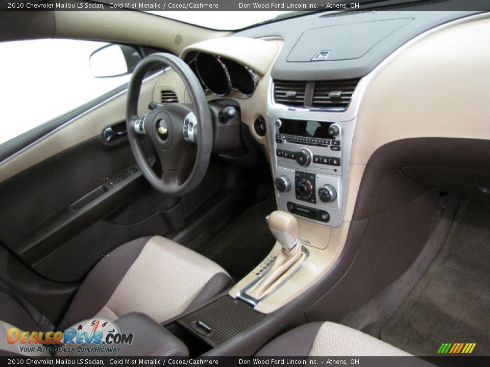 2010 Chevrolet Malibu LS Sedan Gold Mist Metallic / Cocoa/Cashmere Photo #22