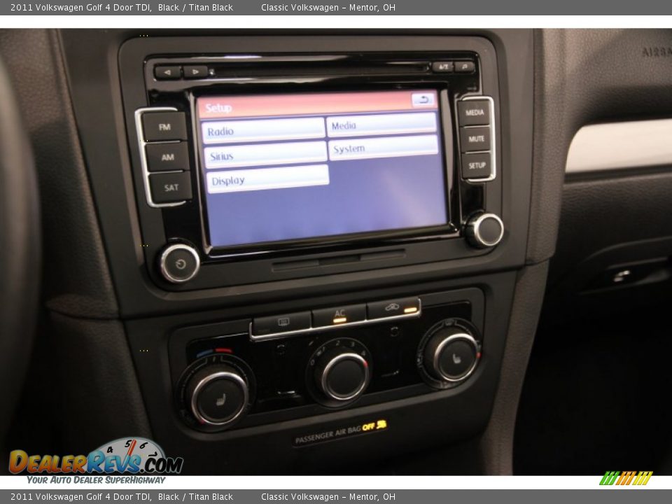 Controls of 2011 Volkswagen Golf 4 Door TDI Photo #14