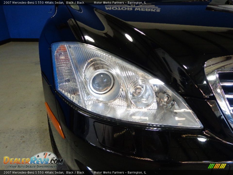 2007 Mercedes-Benz S 550 4Matic Sedan Black / Black Photo #4