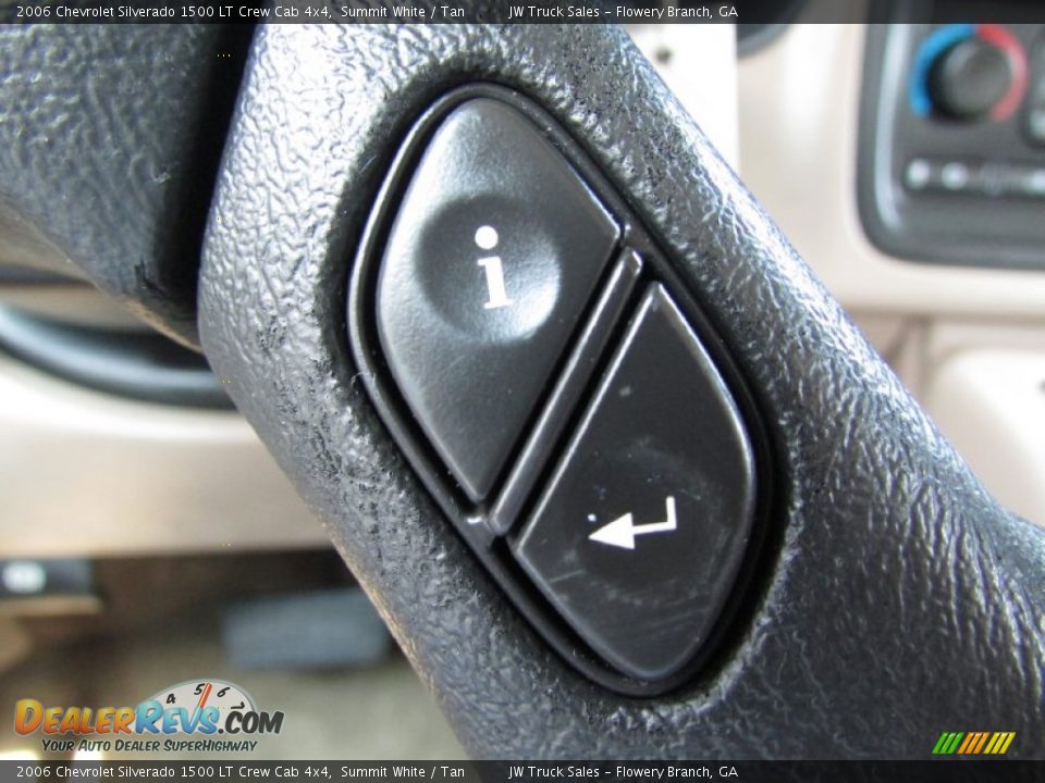 2006 Chevrolet Silverado 1500 LT Crew Cab 4x4 Summit White / Tan Photo #28