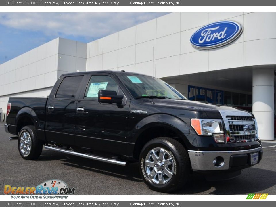 2013 Ford F150 XLT SuperCrew Tuxedo Black Metallic / Steel Gray Photo #1