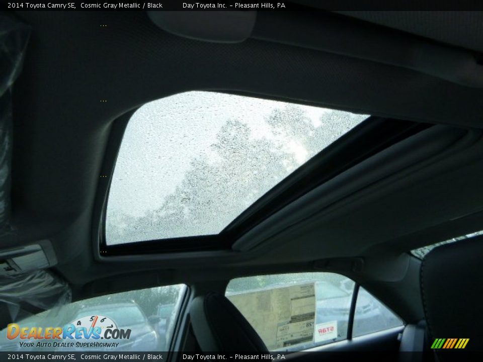 2014 Toyota Camry SE Cosmic Gray Metallic / Black Photo #16
