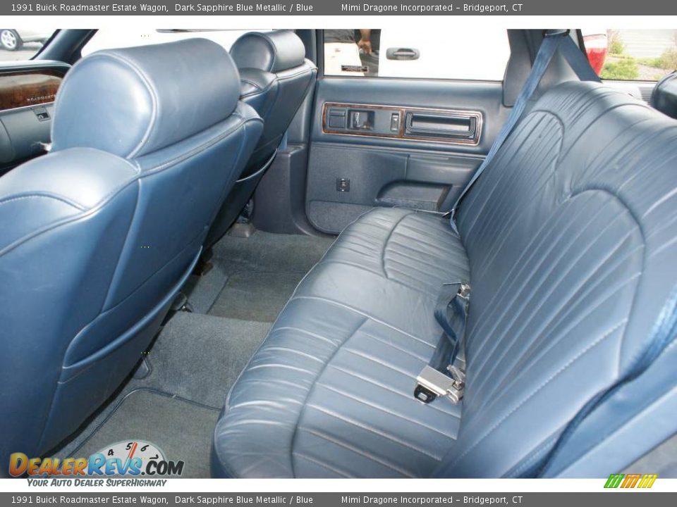 1991 Buick Roadmaster Estate Wagon Dark Sapphire Blue Metallic / Blue Photo #13