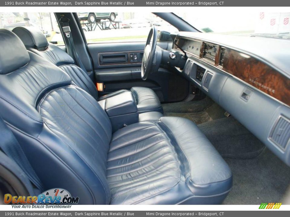 1991 Buick Roadmaster Estate Wagon Dark Sapphire Blue Metallic / Blue Photo #16