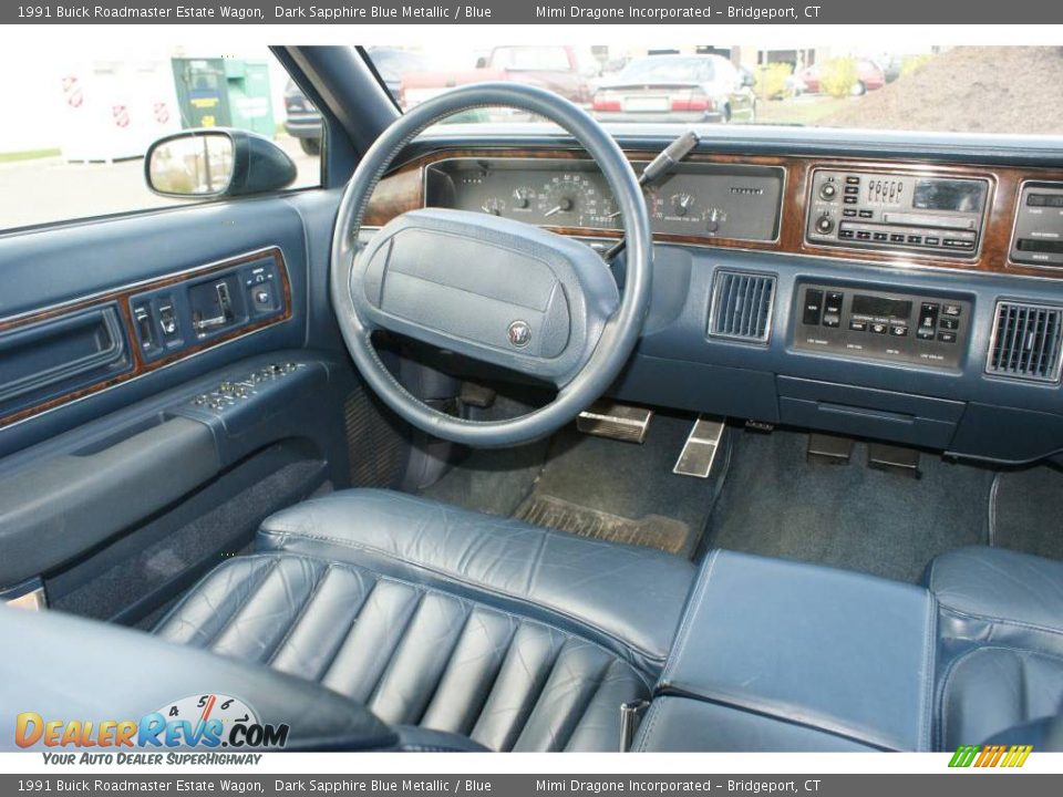 1991 Buick Roadmaster Estate Wagon Dark Sapphire Blue Metallic / Blue Photo #18