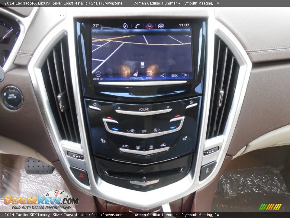 Controls of 2014 Cadillac SRX Luxury Photo #12