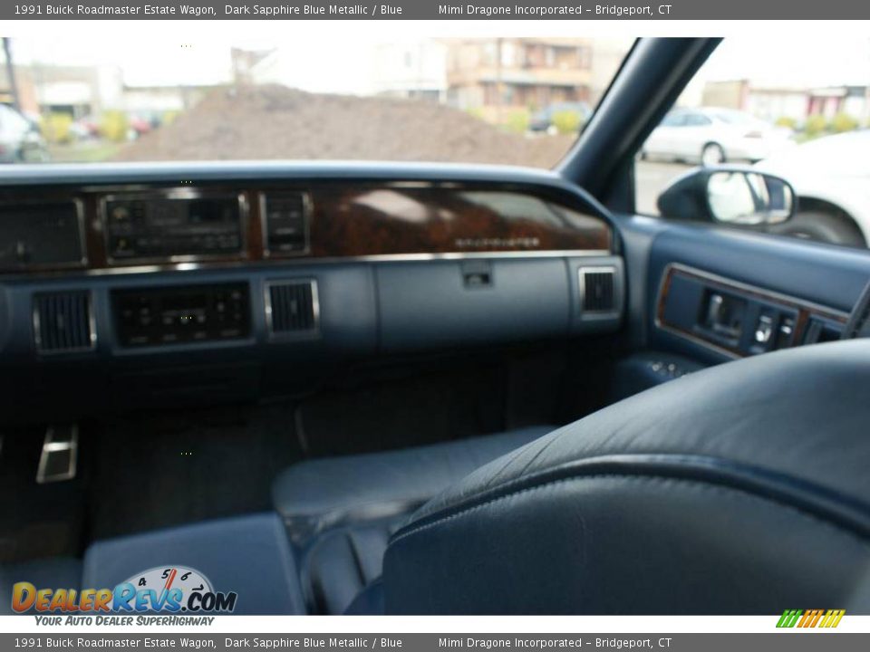 1991 Buick Roadmaster Estate Wagon Dark Sapphire Blue Metallic / Blue Photo #19