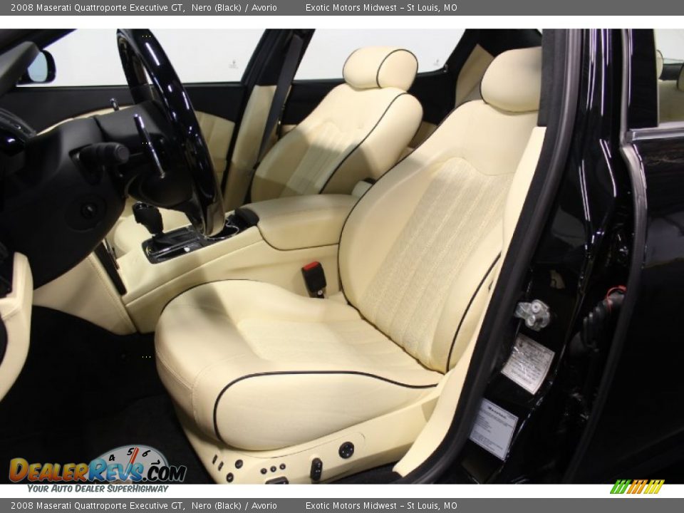 Front Seat of 2008 Maserati Quattroporte Executive GT Photo #29
