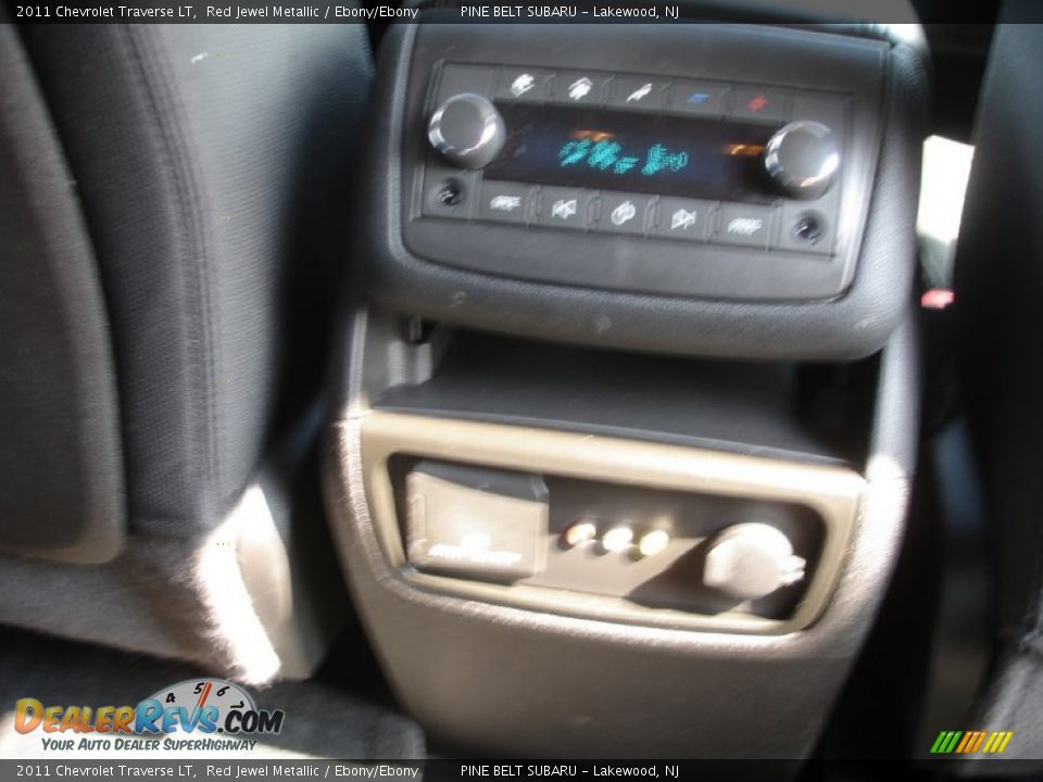 2011 Chevrolet Traverse LT Red Jewel Metallic / Ebony/Ebony Photo #13