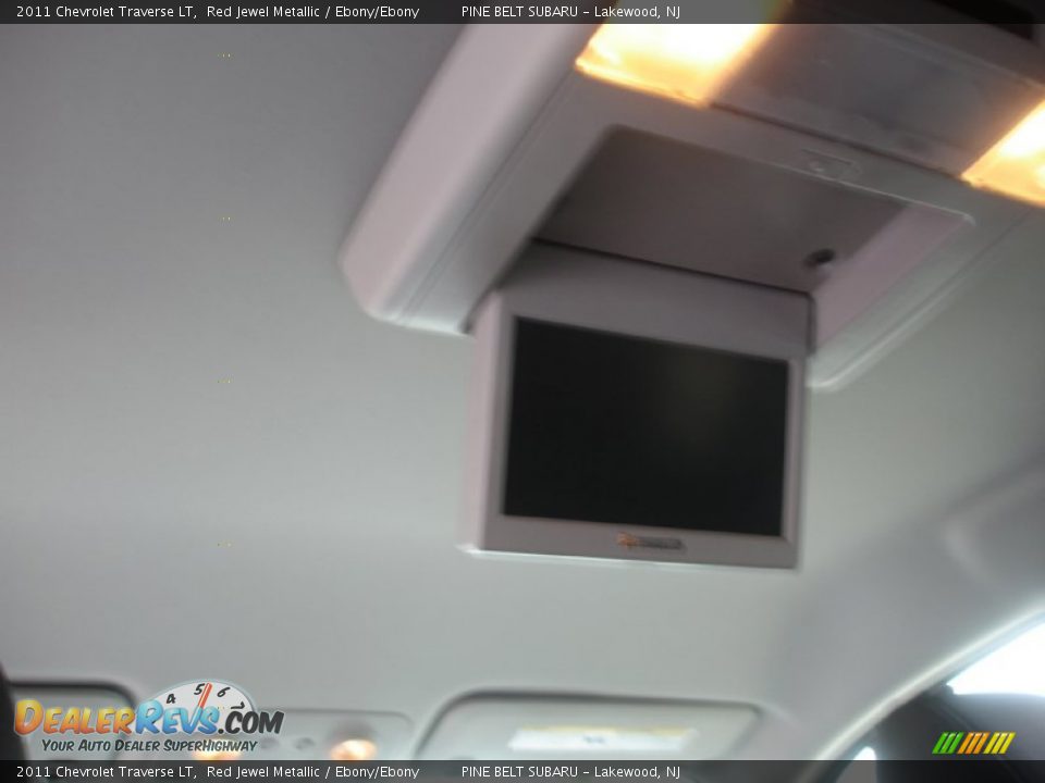 2011 Chevrolet Traverse LT Red Jewel Metallic / Ebony/Ebony Photo #14