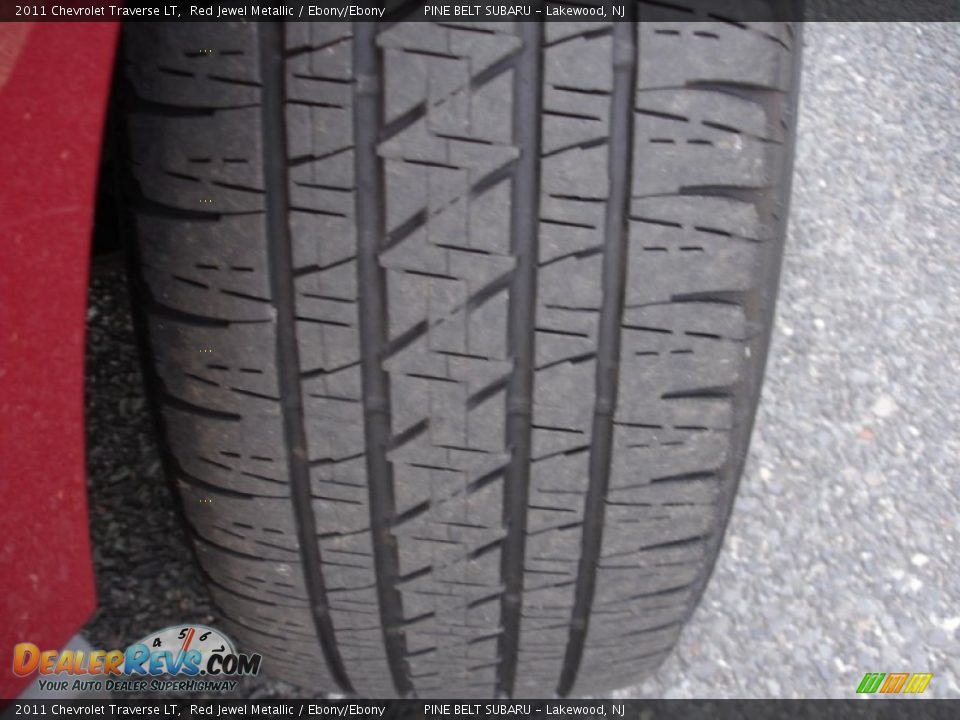 2011 Chevrolet Traverse LT Red Jewel Metallic / Ebony/Ebony Photo #22