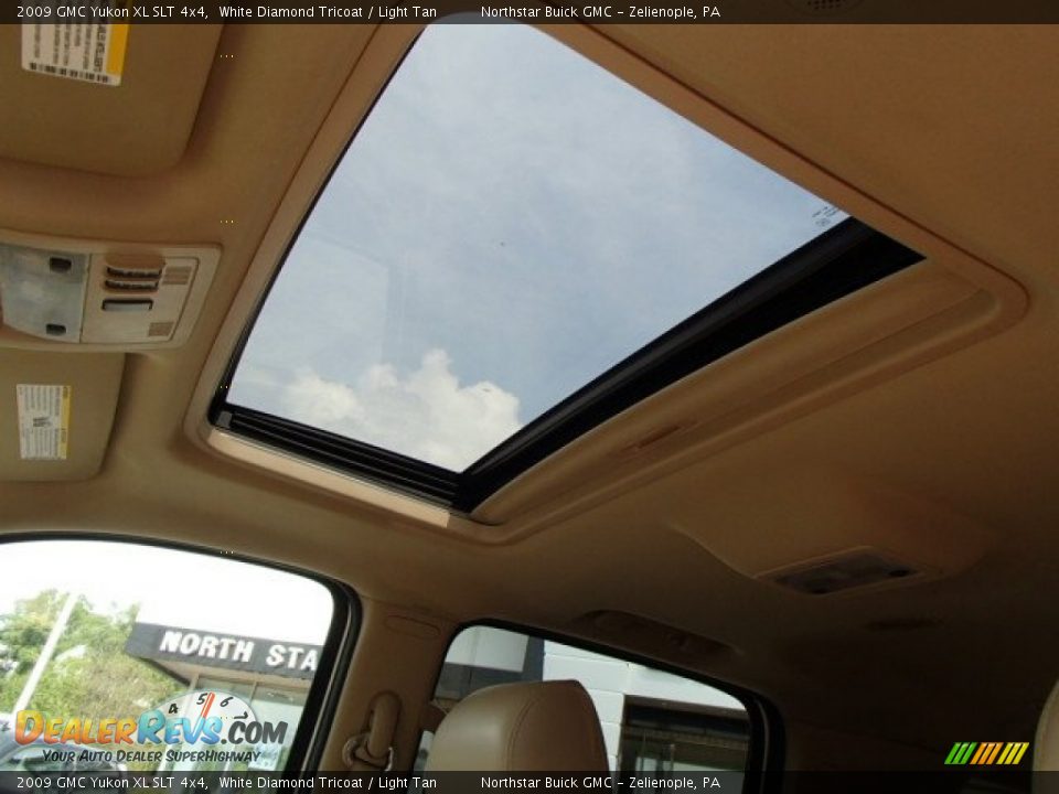2009 GMC Yukon XL SLT 4x4 White Diamond Tricoat / Light Tan Photo #15