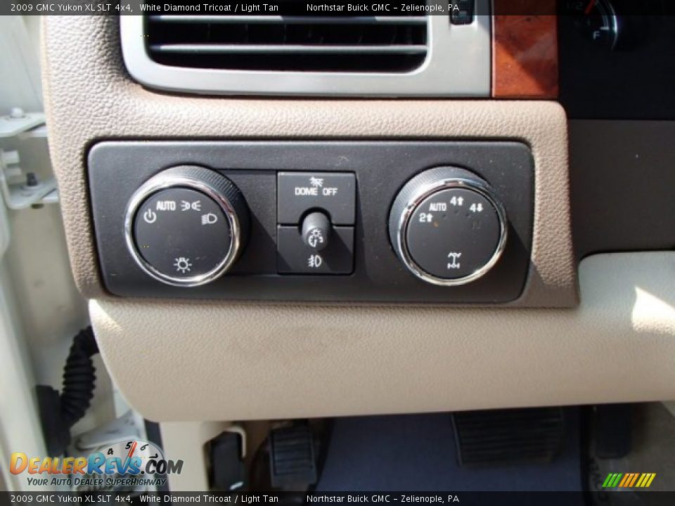 2009 GMC Yukon XL SLT 4x4 White Diamond Tricoat / Light Tan Photo #16