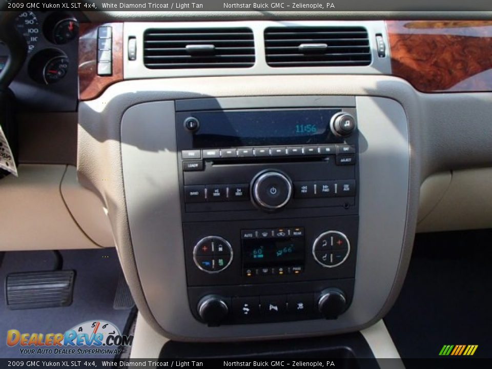 2009 GMC Yukon XL SLT 4x4 White Diamond Tricoat / Light Tan Photo #17