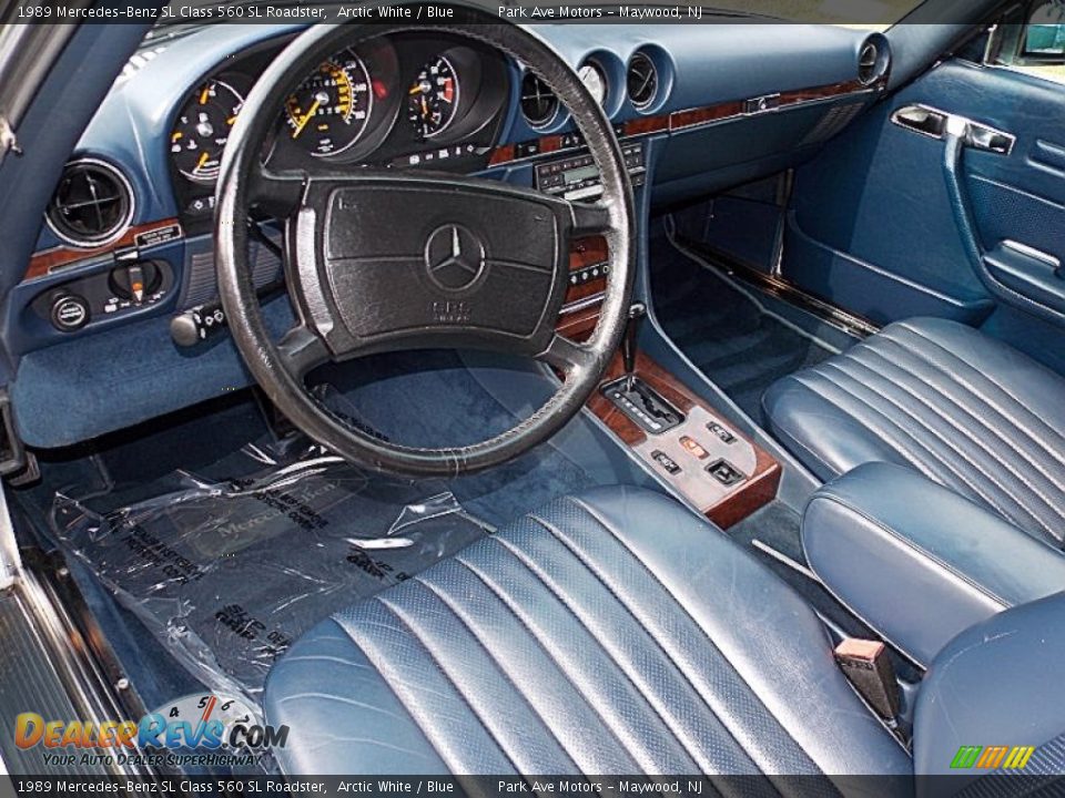 Blue Interior - 1989 Mercedes-Benz SL Class 560 SL Roadster Photo #17