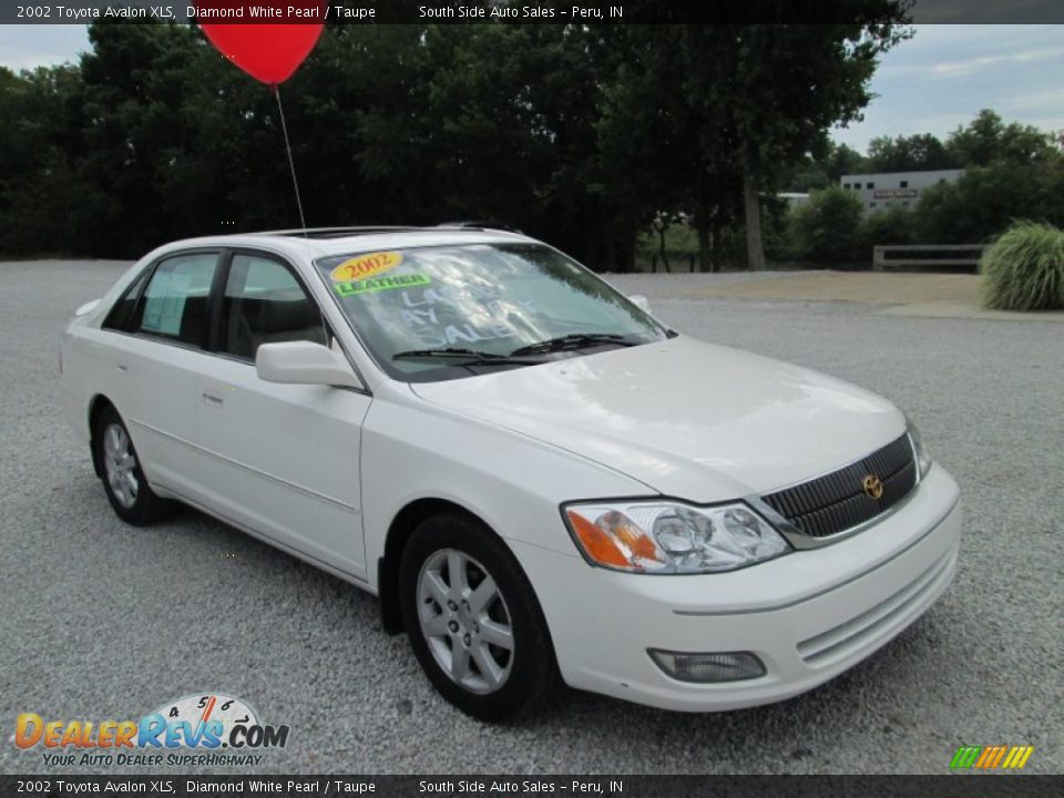 2002 Toyota Avalon XLS Diamond White Pearl / Taupe Photo #4