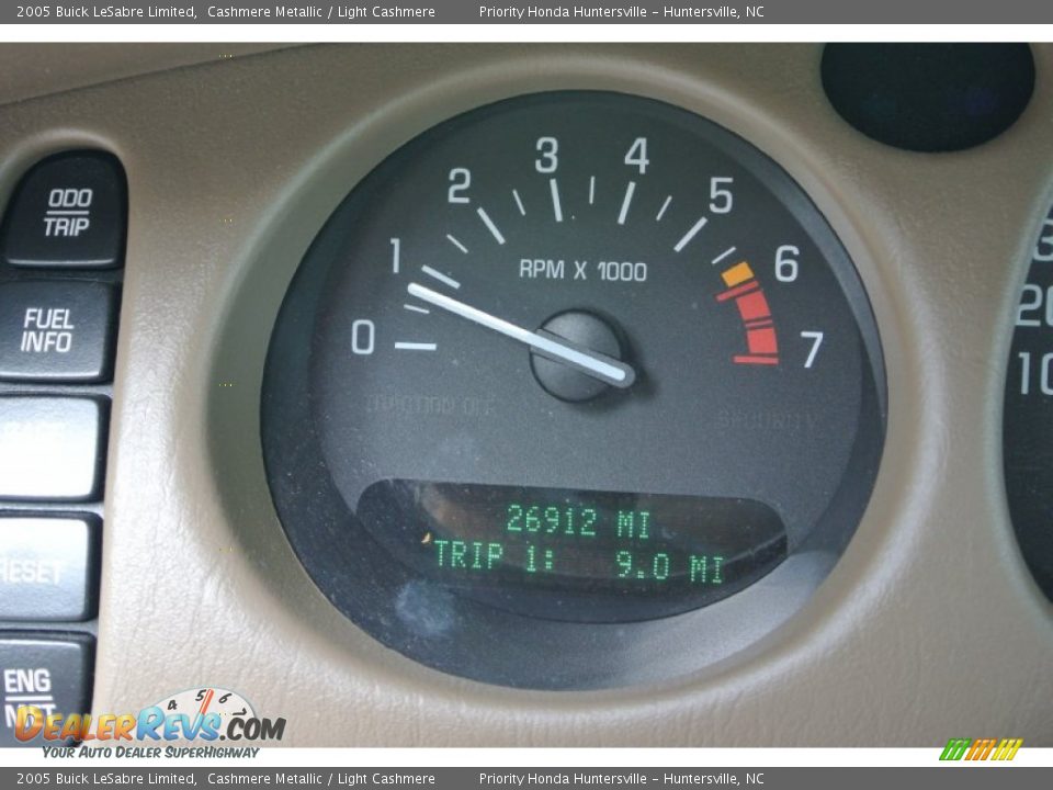 2005 Buick LeSabre Limited Cashmere Metallic / Light Cashmere Photo #17