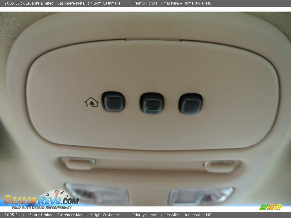 2005 Buick LeSabre Limited Cashmere Metallic / Light Cashmere Photo #18