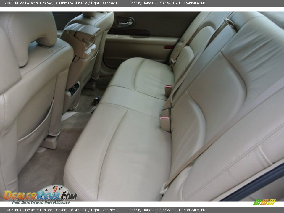 2005 Buick LeSabre Limited Cashmere Metallic / Light Cashmere Photo #19