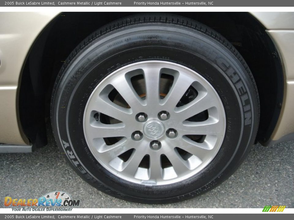 2005 Buick LeSabre Limited Cashmere Metallic / Light Cashmere Photo #25