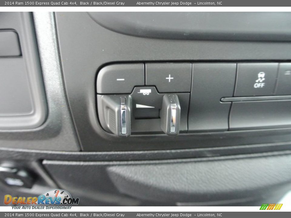 2014 Ram 1500 Express Quad Cab 4x4 Black / Black/Diesel Gray Photo #18