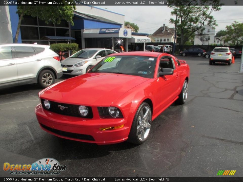 2006 Ford Mustang GT Premium Coupe Torch Red / Dark Charcoal Photo #2