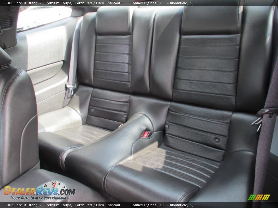 2006 Ford Mustang GT Premium Coupe Torch Red / Dark Charcoal Photo #9