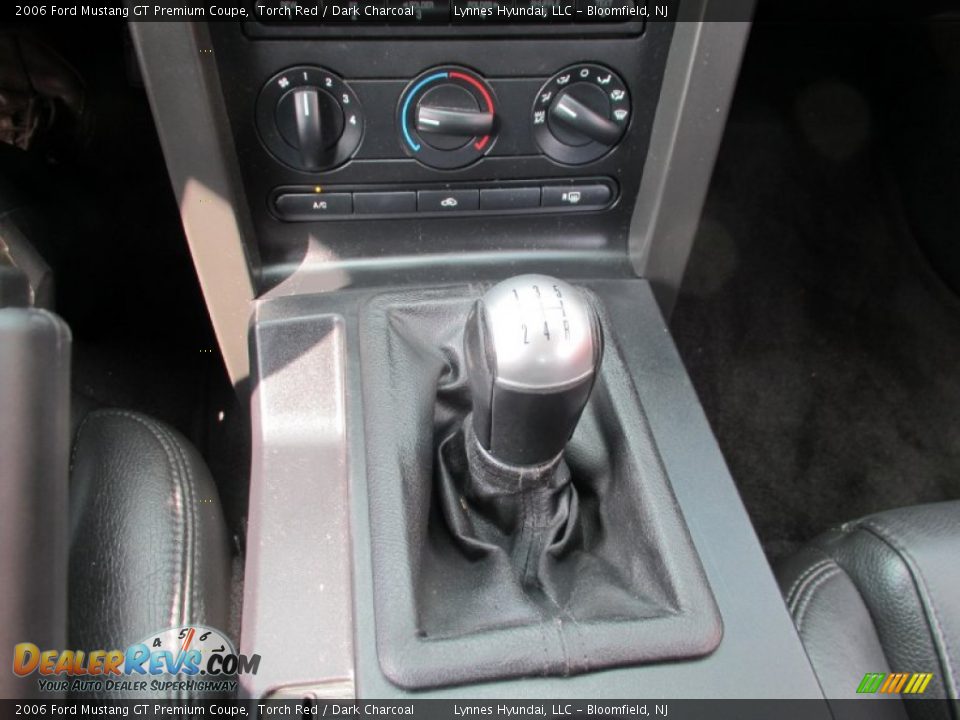 2006 Ford Mustang GT Premium Coupe Torch Red / Dark Charcoal Photo #14