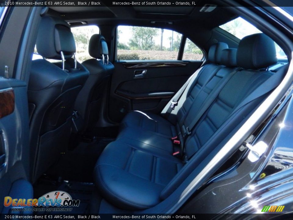 2010 Mercedes-Benz E 63 AMG Sedan Black / Black Photo #17