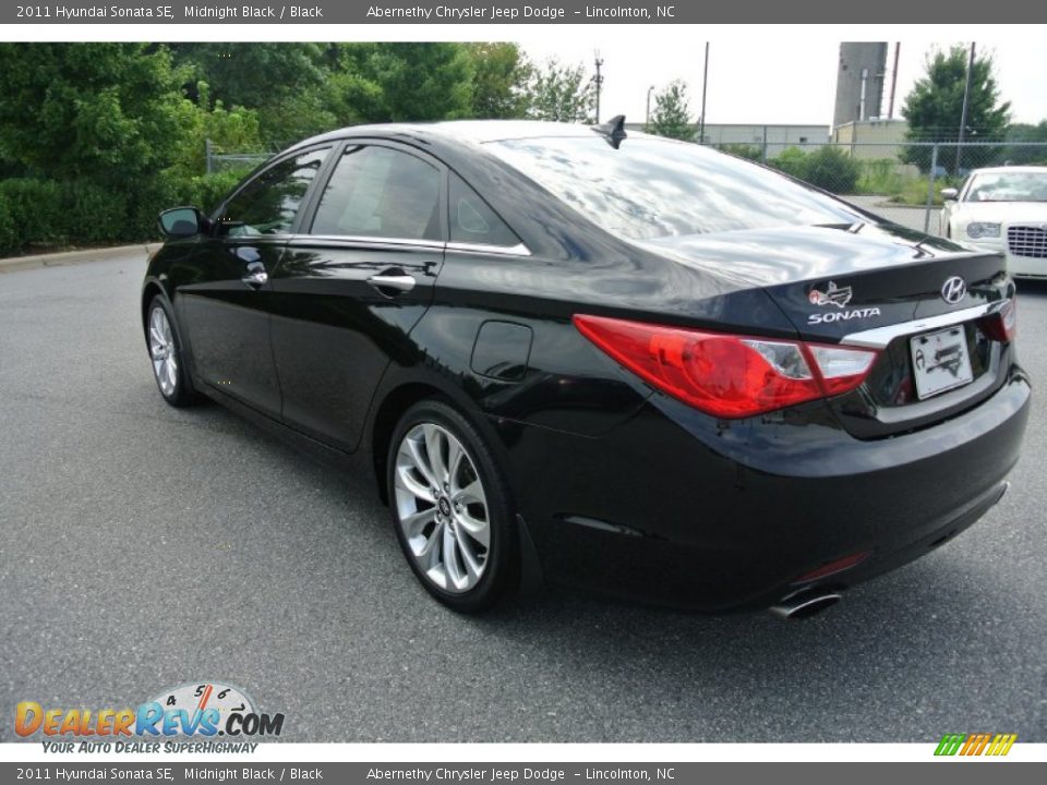 2011 Hyundai Sonata SE Midnight Black / Black Photo #4