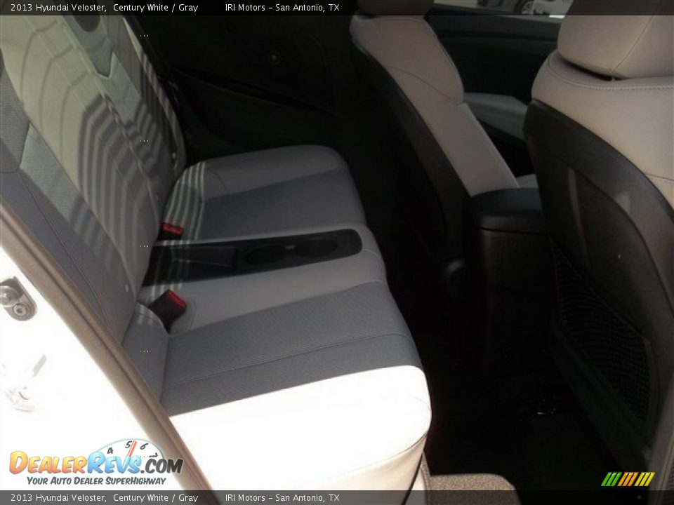 2013 Hyundai Veloster Century White / Gray Photo #9