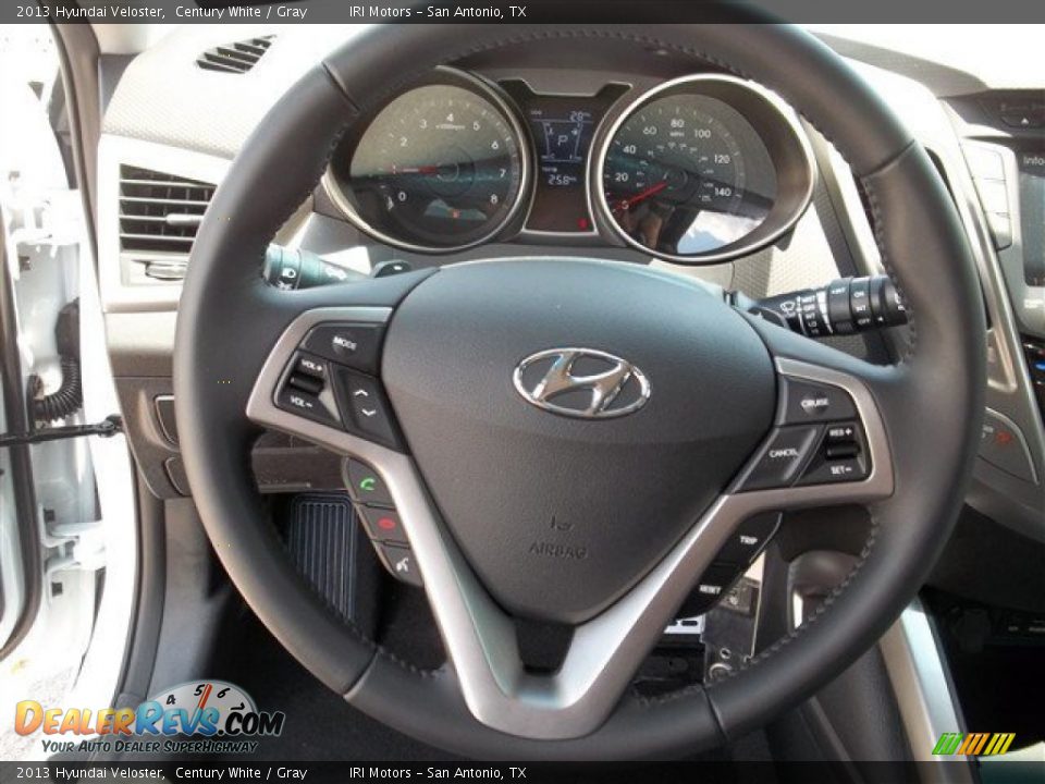 2013 Hyundai Veloster Century White / Gray Photo #17