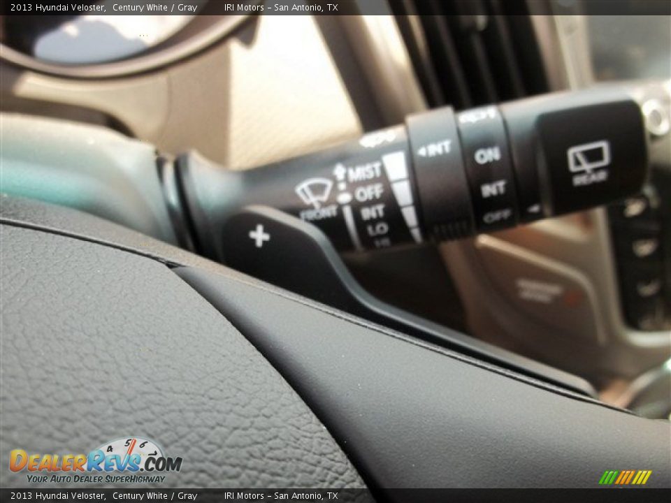 2013 Hyundai Veloster Century White / Gray Photo #21